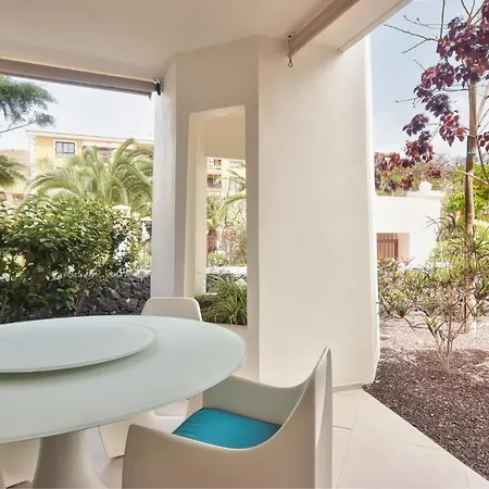 Ancor 0-1 Pool View 2b *