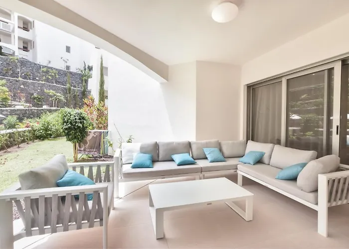 펜션 Ancor 0-1 Pool View 2b *